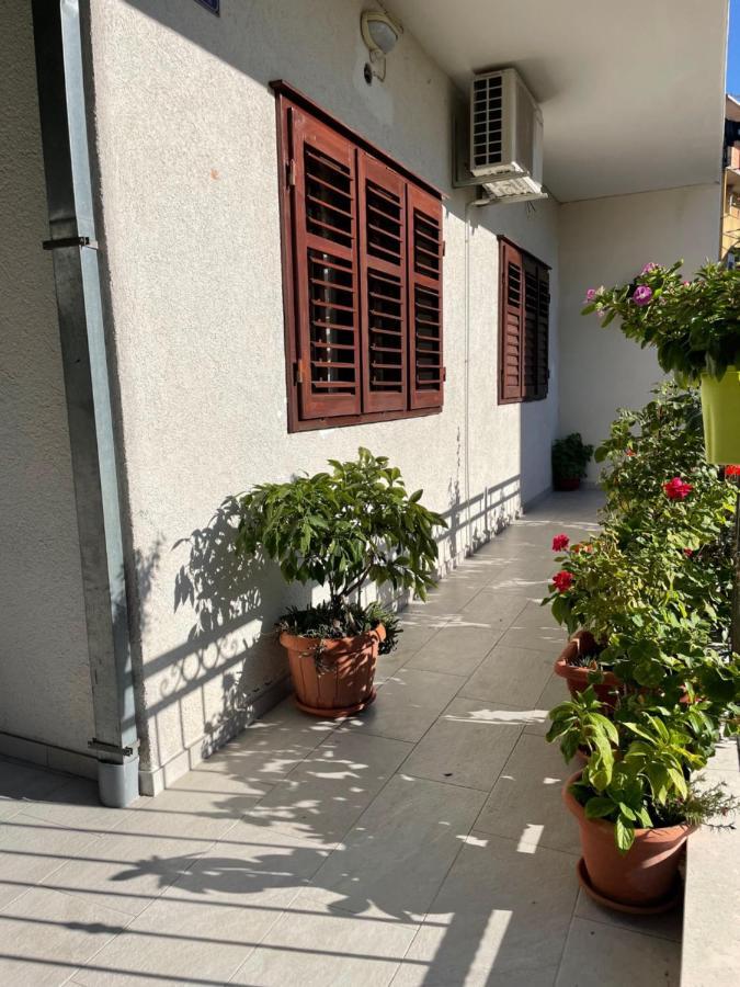 Apartmani Dragica 马卡尔斯卡 外观 照片
